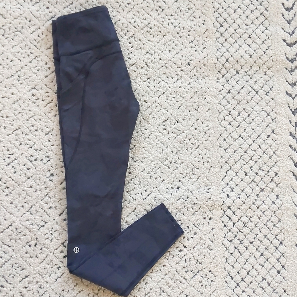 Lulemon Fast and Free leggings 4 27"